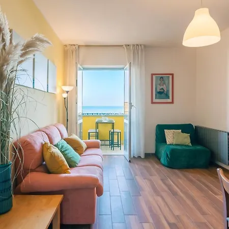 Sulla アパート *